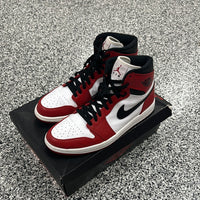 Air Jordan 1 Chicago 2015 (Pre-Owned)